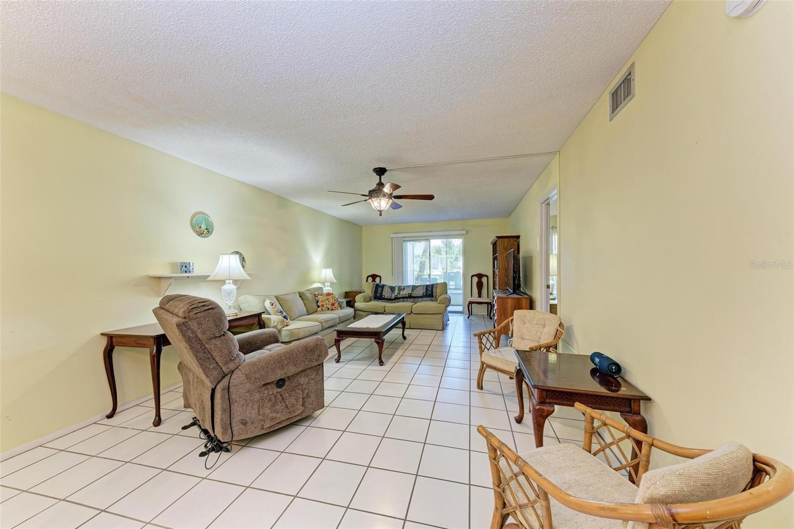Image 5 of 32 For 3514 Lake Bayshore Drive K-108