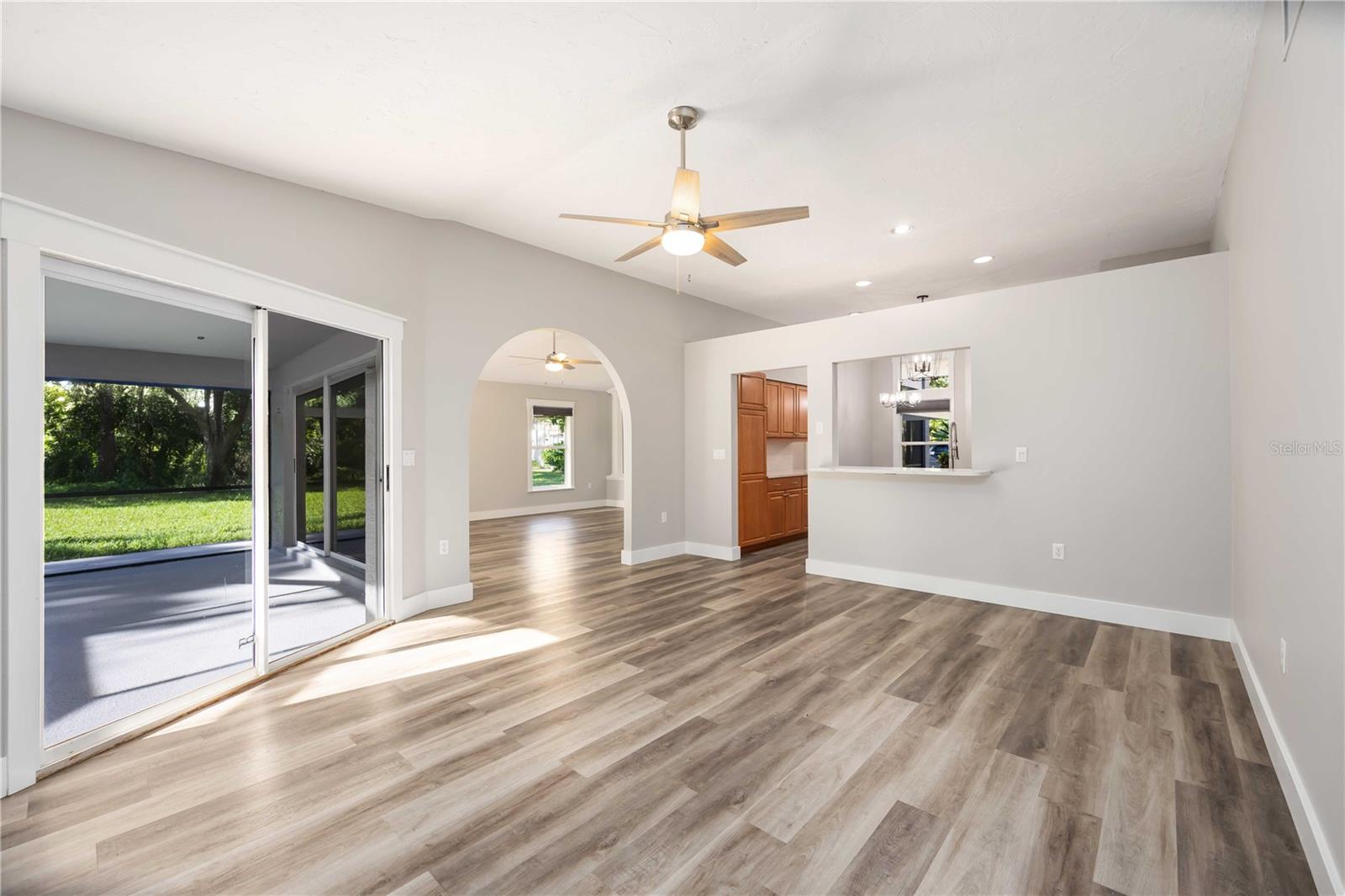 Image 17 of 30 For 4715 Tivoli Avenue