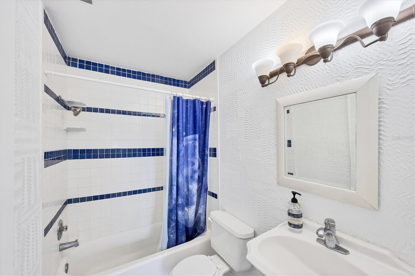 Image 21 of 38 For 3742 59th Avenue W