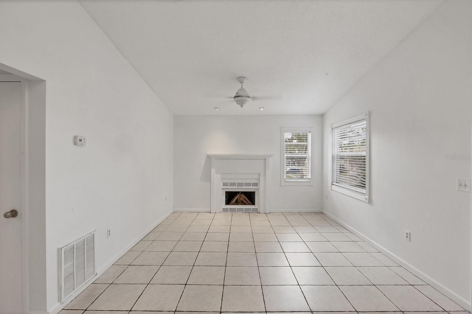 Image 9 of 38 For 3742 59th Avenue W