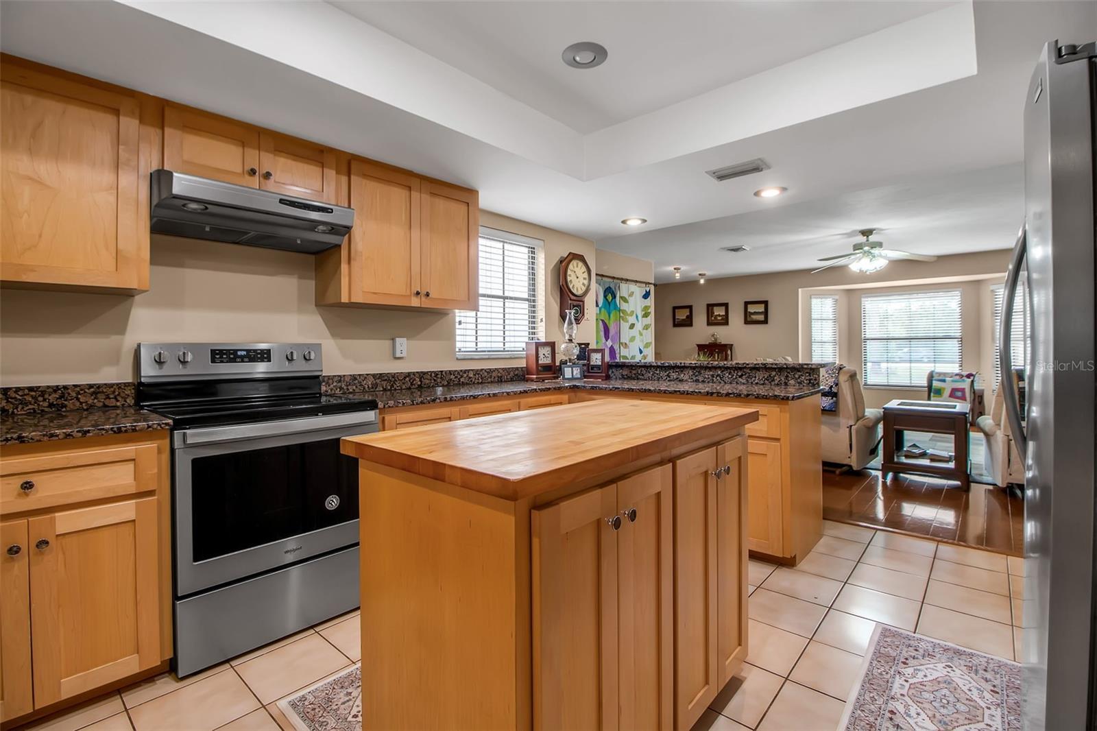 Image 21 of 84 For 6700 Shetland Way