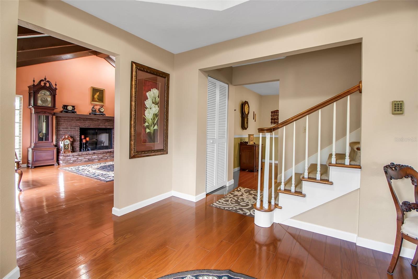 Image 7 of 84 For 6700 Shetland Way