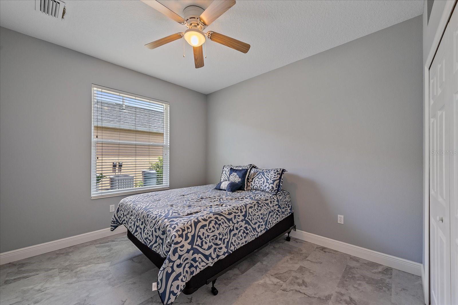 Image 27 of 40 For 8015 Spring Marsh Drive