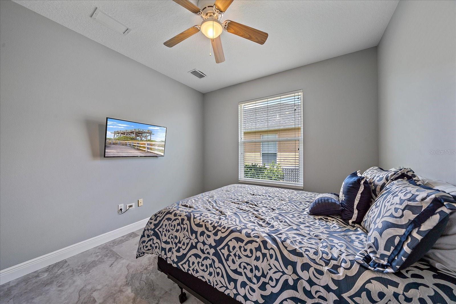 Image 28 of 40 For 8015 Spring Marsh Drive