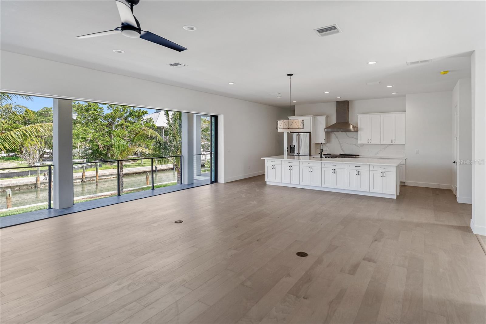 Image 48 of 89 For 569 Bayview Drive