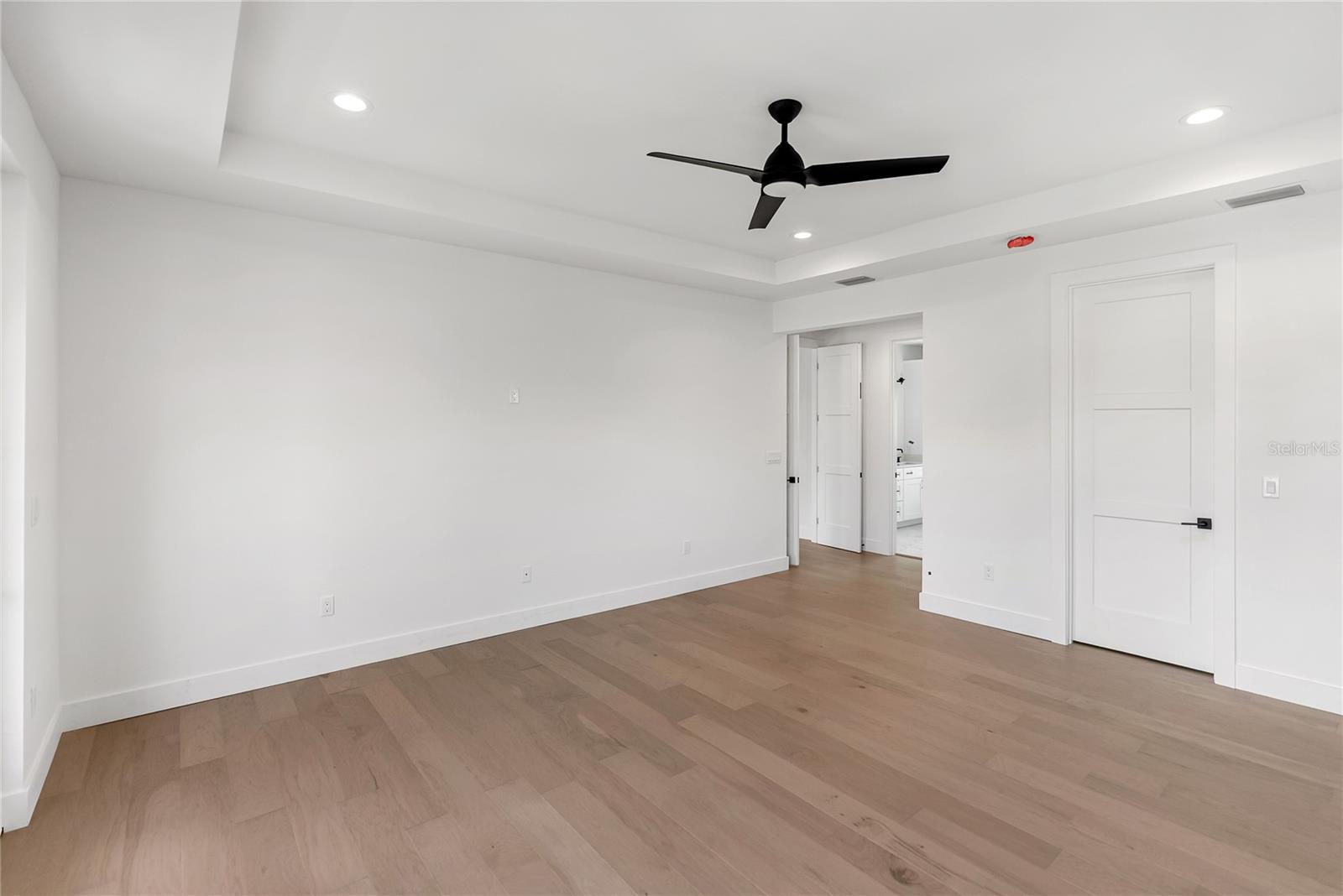 Image 62 of 89 For 569 Bayview Drive