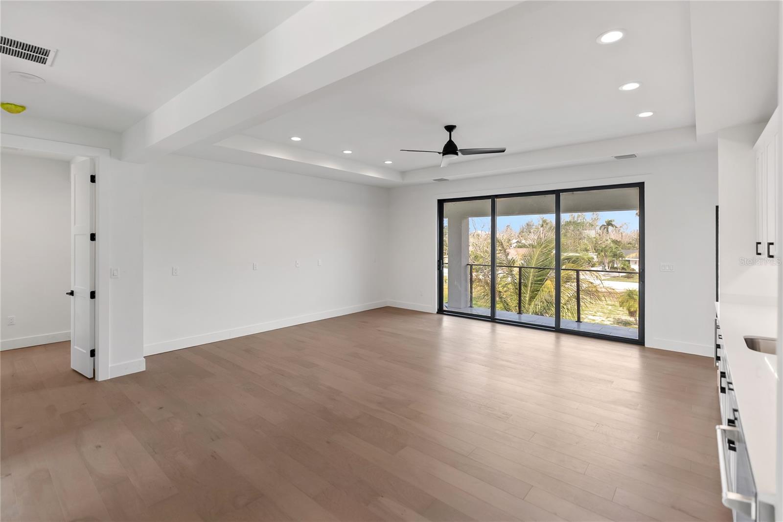 Image 68 of 89 For 569 Bayview Drive