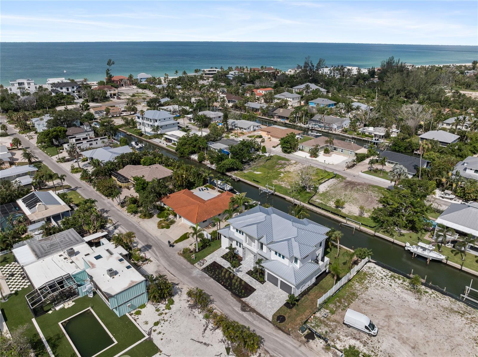 Image 86 of 89 For 569 Bayview Drive