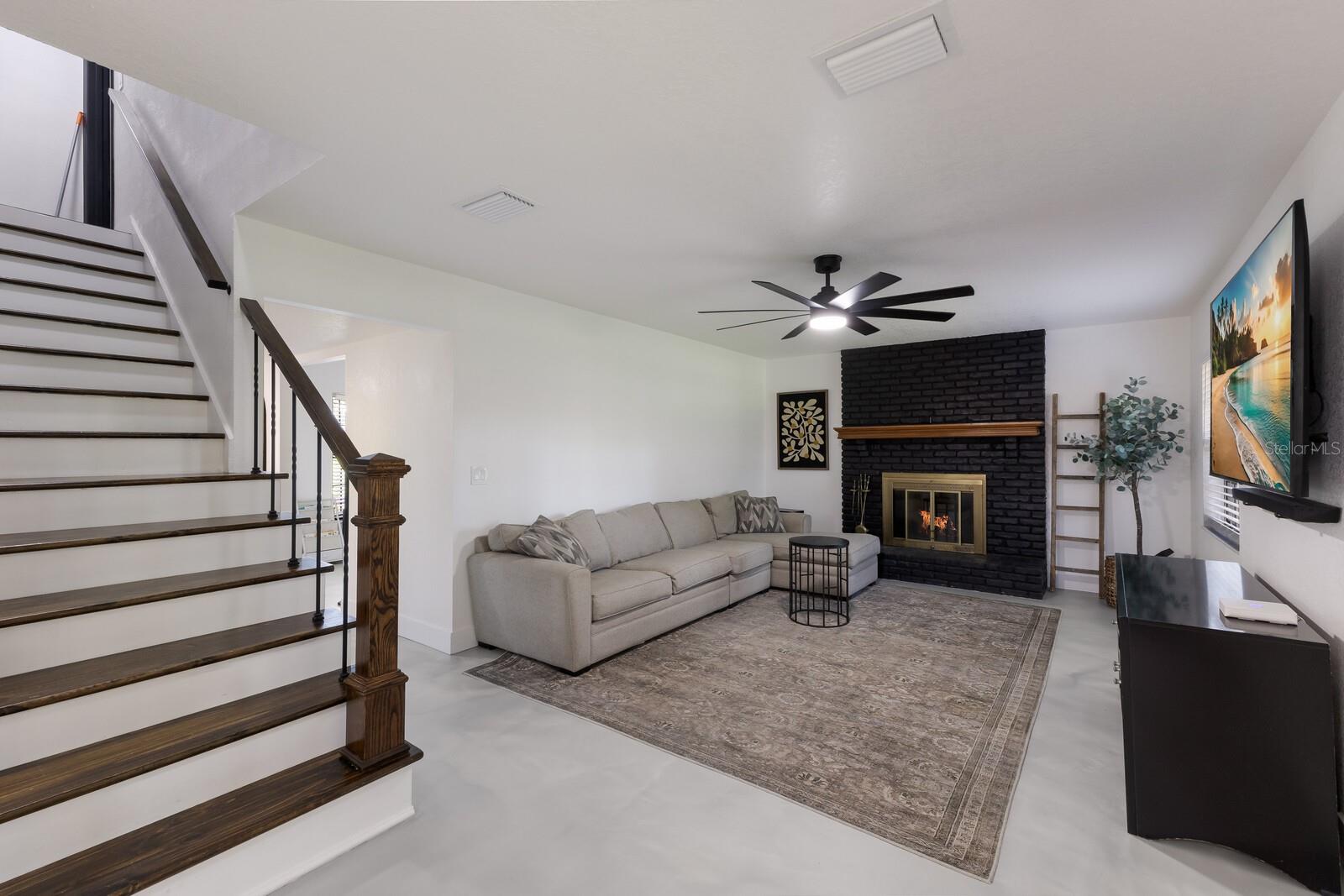 Image 15 of 63 For 11414 Donneymoor Drive