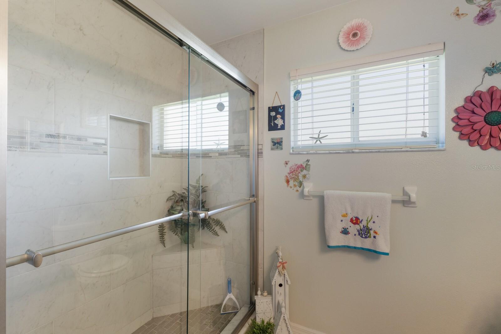 Image 31 of 73 For 4487 Sanibel Way
