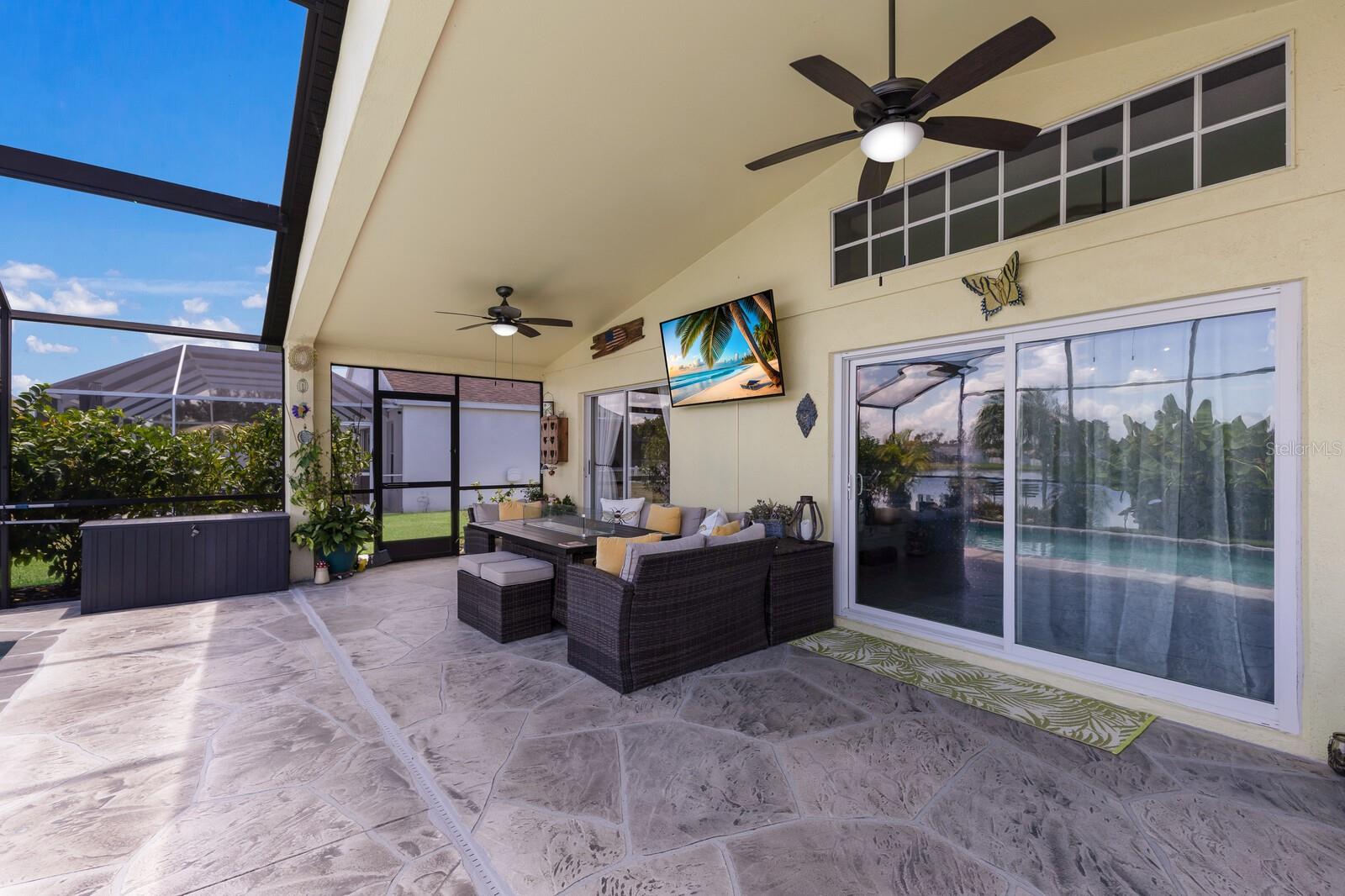 Image 40 of 73 For 4487 Sanibel Way