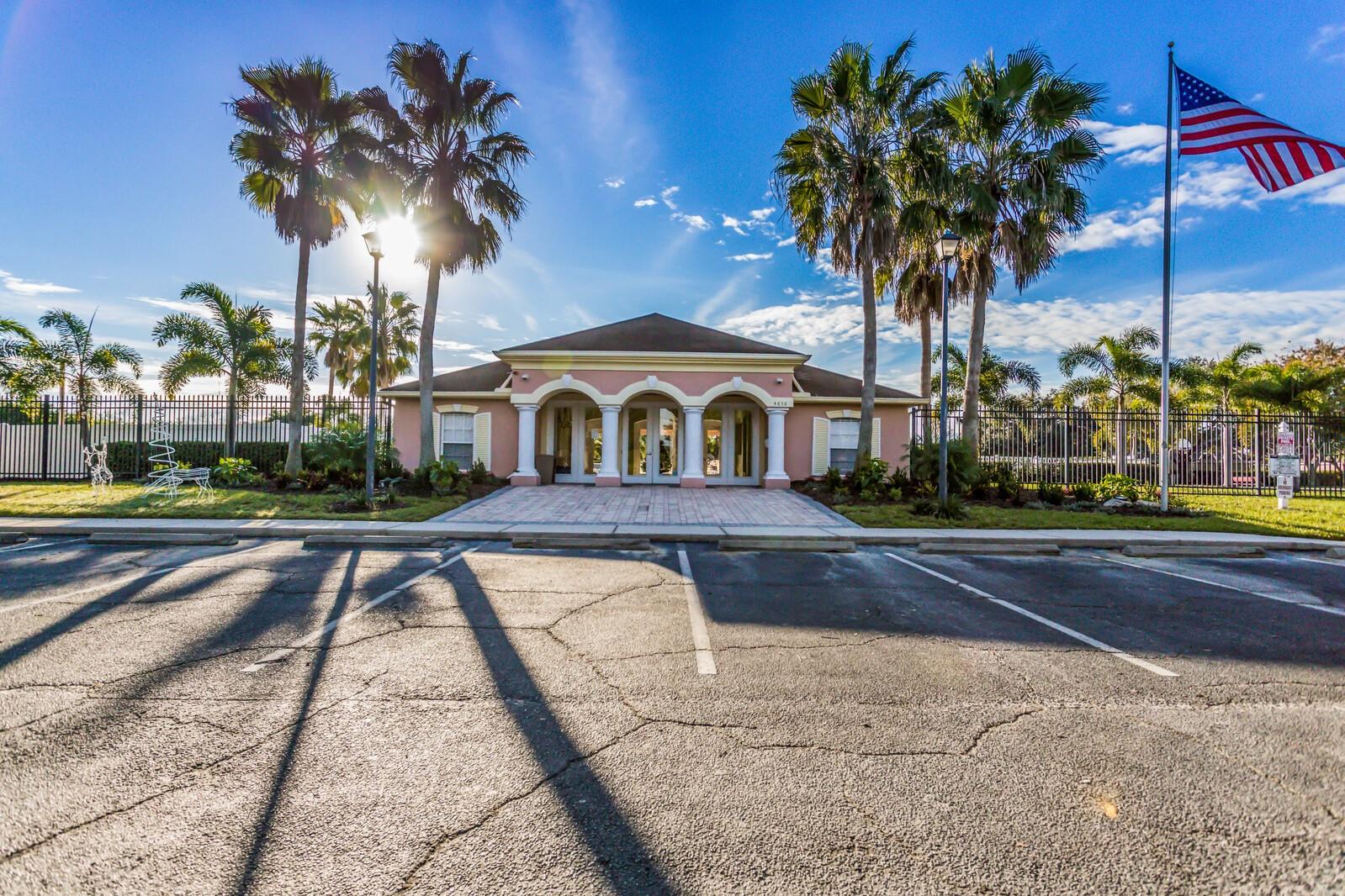 Image 46 of 73 For 4487 Sanibel Way