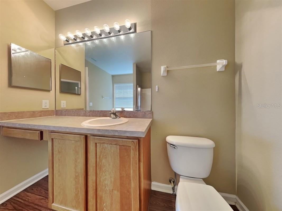 Image 3 of 8 For 1836 Tangledvine Drive