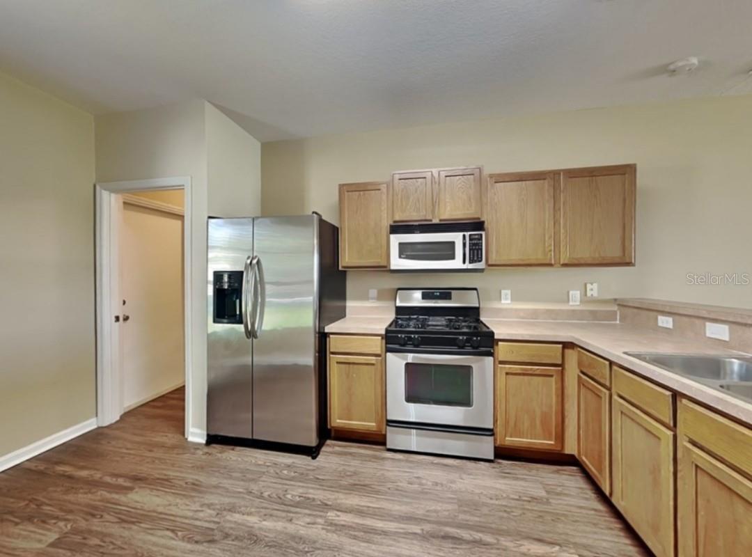 Image 4 of 8 For 1836 Tangledvine Drive