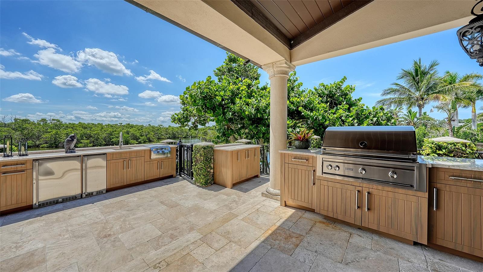 Image 38 of 70 For 265 Cedar Park Circle