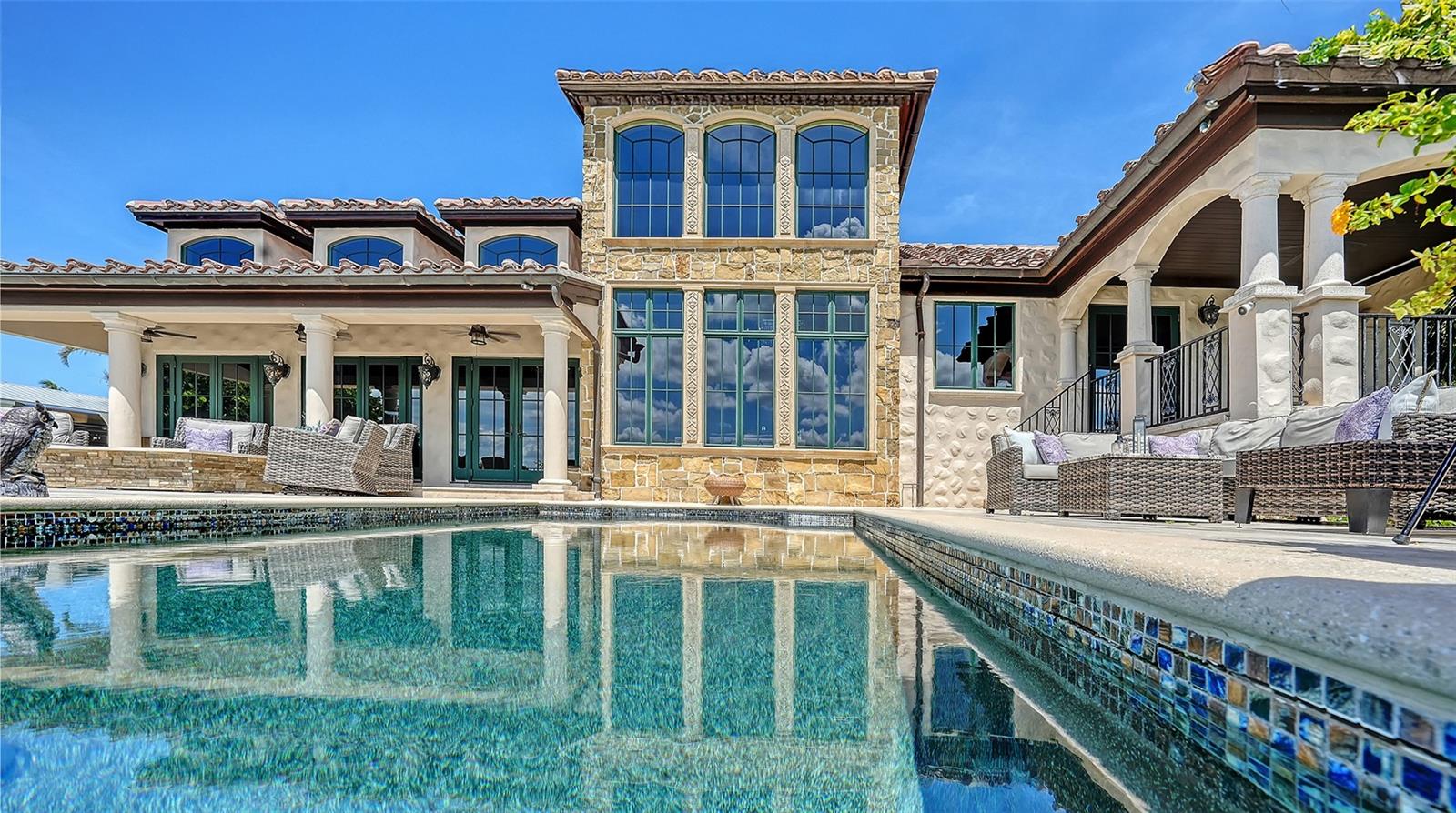Image 51 of 70 For 265 Cedar Park Circle