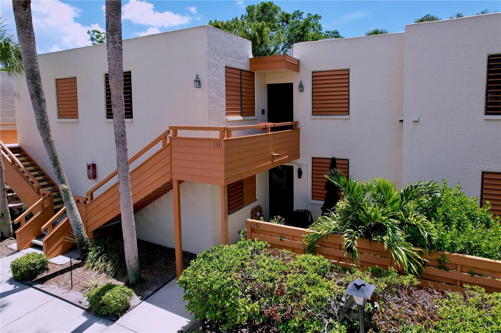 Image 3 of 73 For 151 Wild Palm Drive