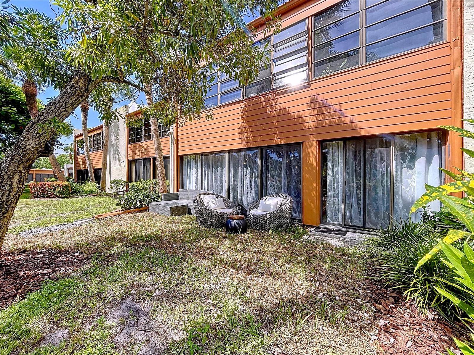Image 64 of 73 For 151 Wild Palm Drive