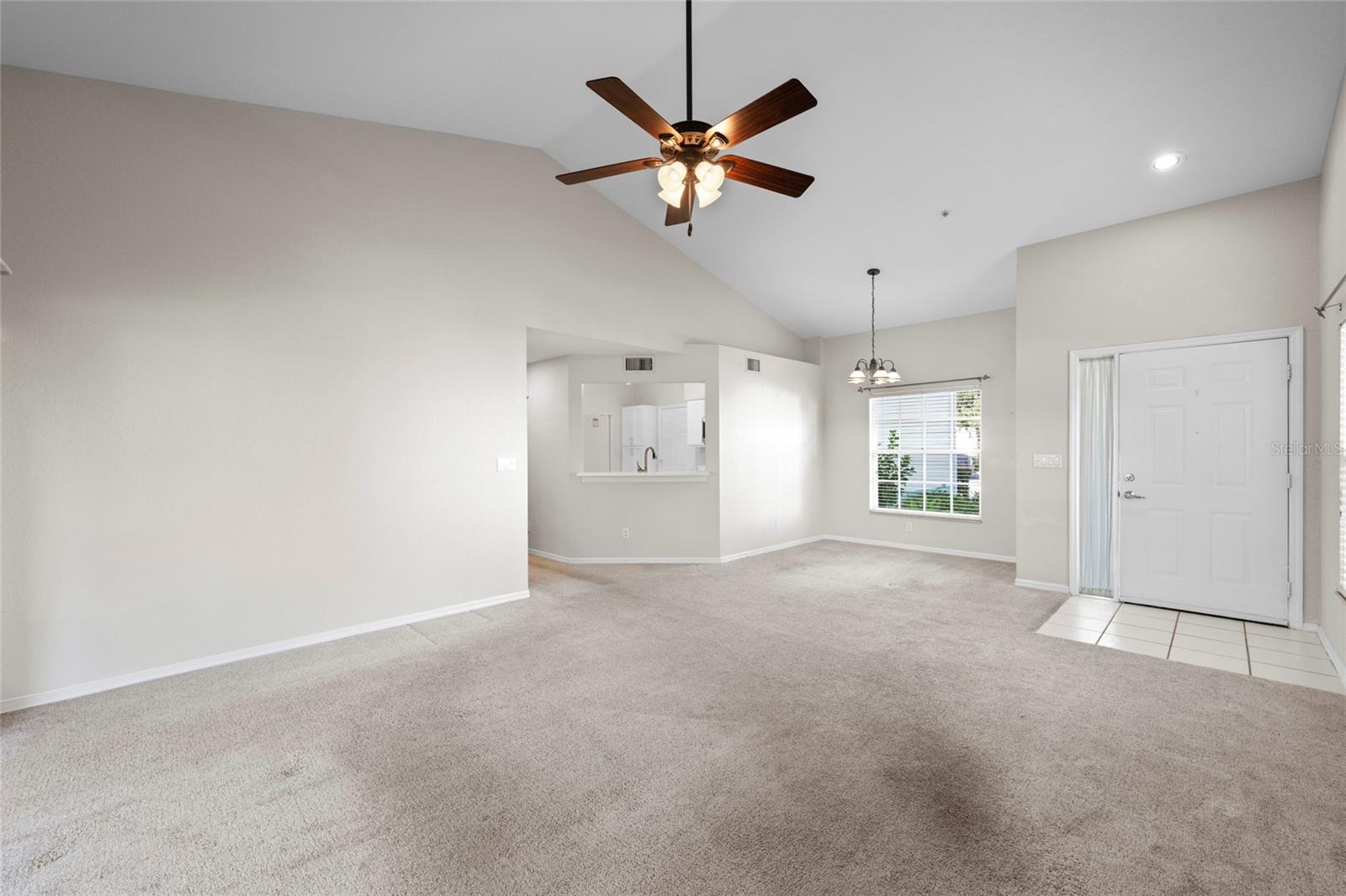 Image 11 of 42 For 6651 Pineview Terrace