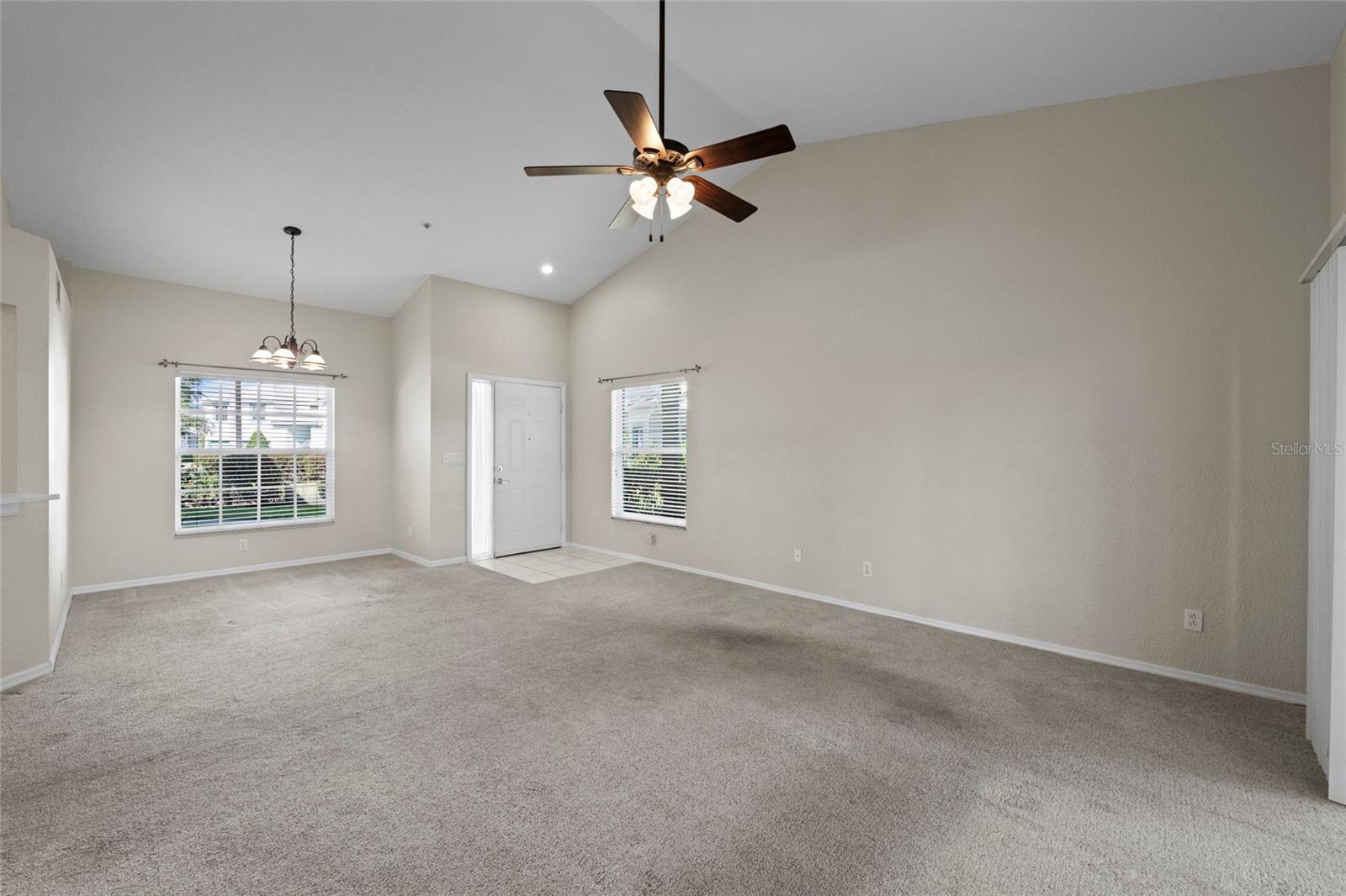 Image 9 of 42 For 6651 Pineview Terrace