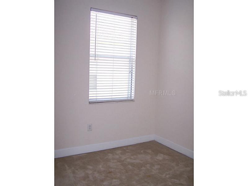 Image 11 of 14 For 3560 Parkridge Circle 30-204