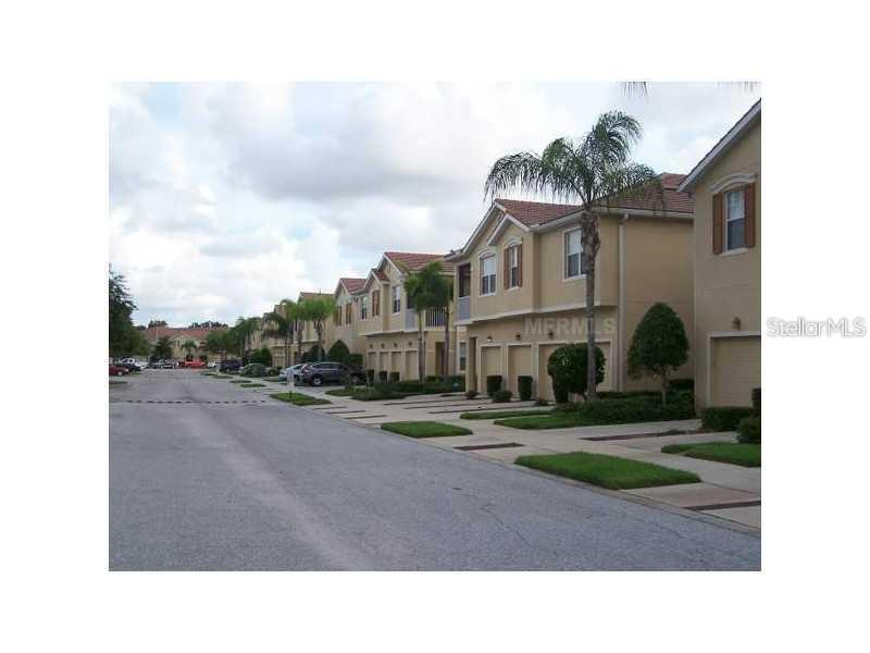 Image 2 of 14 For 3560 Parkridge Circle 30-204