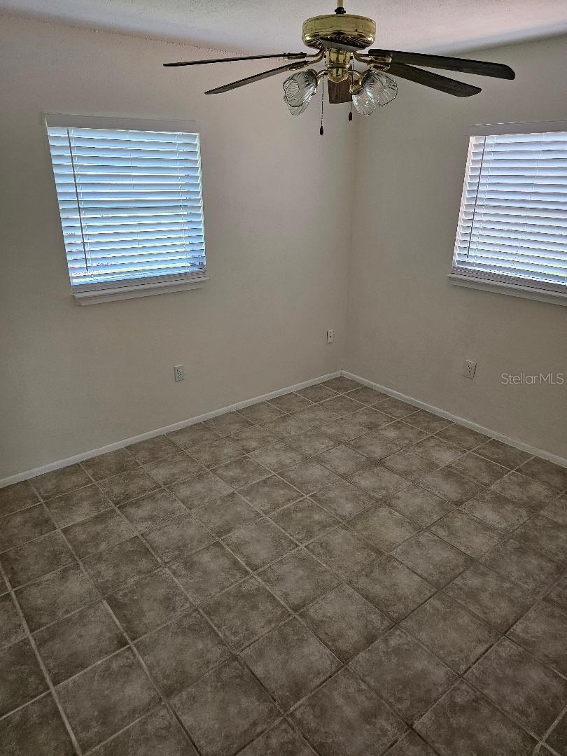 Image 10 of 15 For 2704 12th Street W