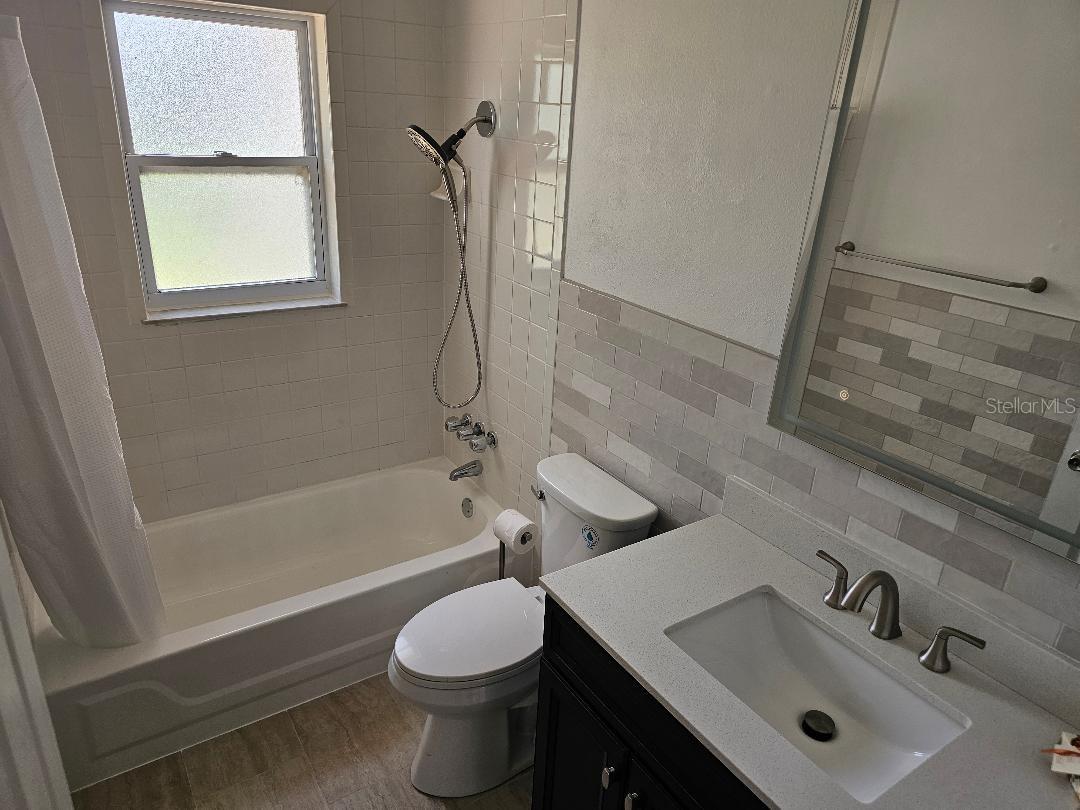 Image 11 of 15 For 2704 12th Street W