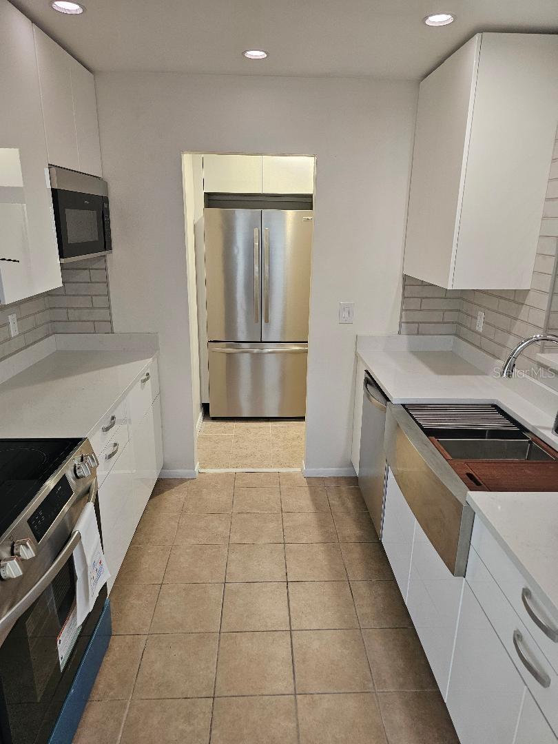 Image 3 of 15 For 2704 12th Street W