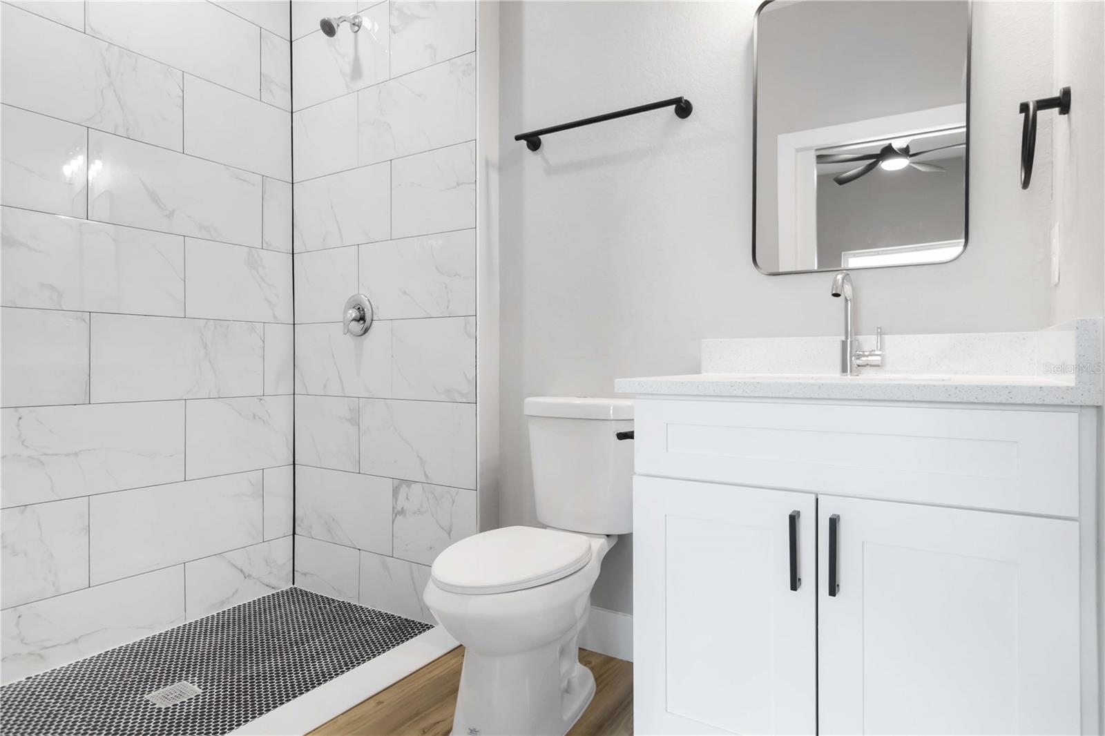 Image 18 of 29 For 10181 Amicola Street