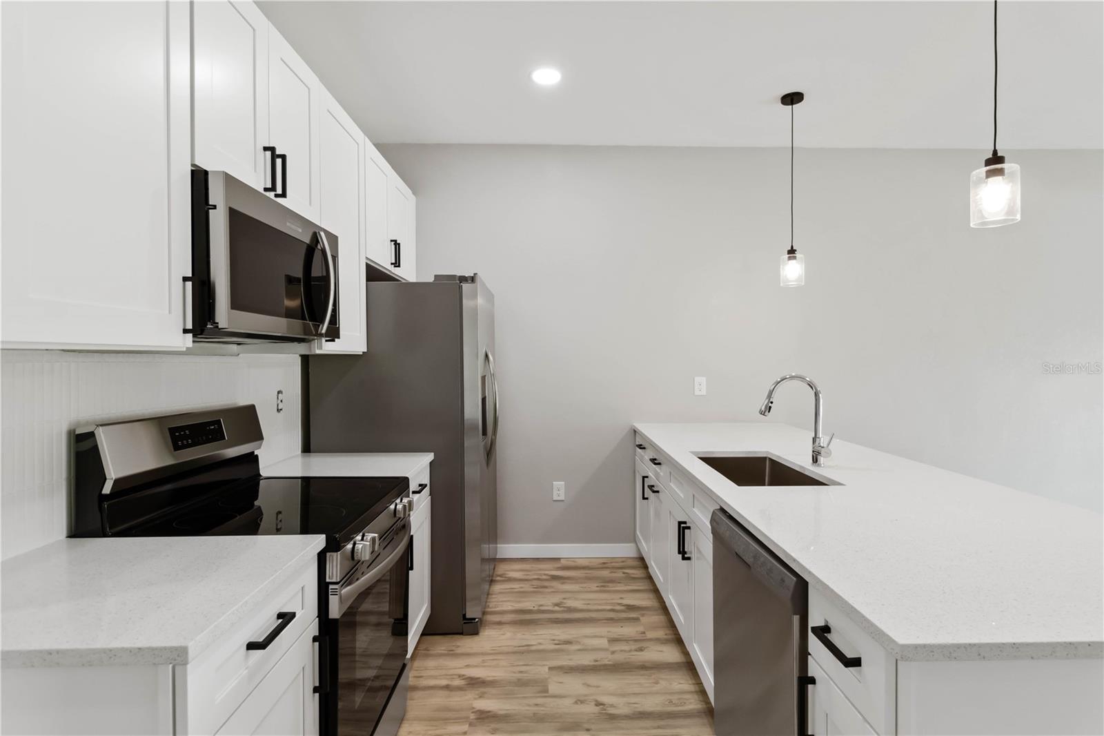 Image 8 of 29 For 10181 Amicola Street