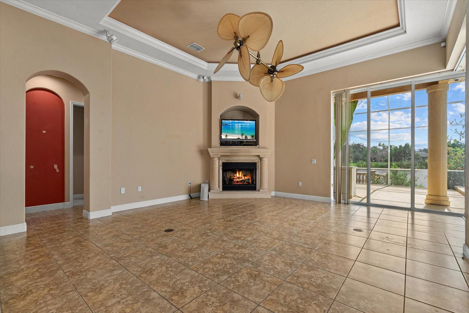 Image 14 of 43 For 6165 9th Avenue Circle Ne