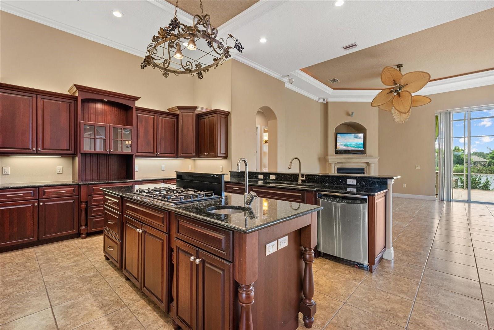 Image 9 of 43 For 6165 9th Avenue Circle Ne