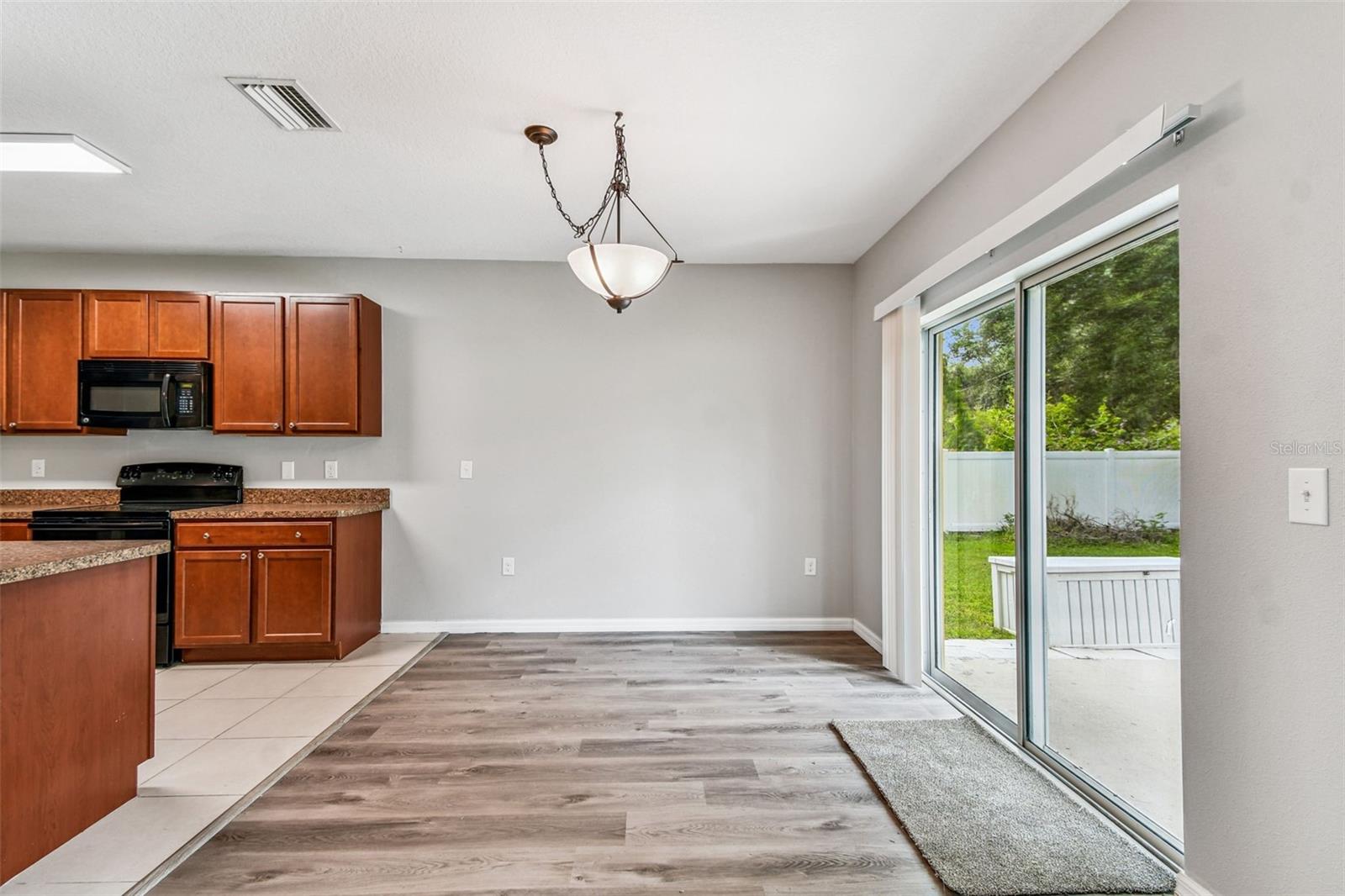 Image 12 of 42 For 7005 57th Terrace E