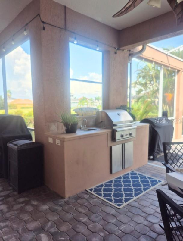 Listing photo id 21 for 6408 Rubia Circle