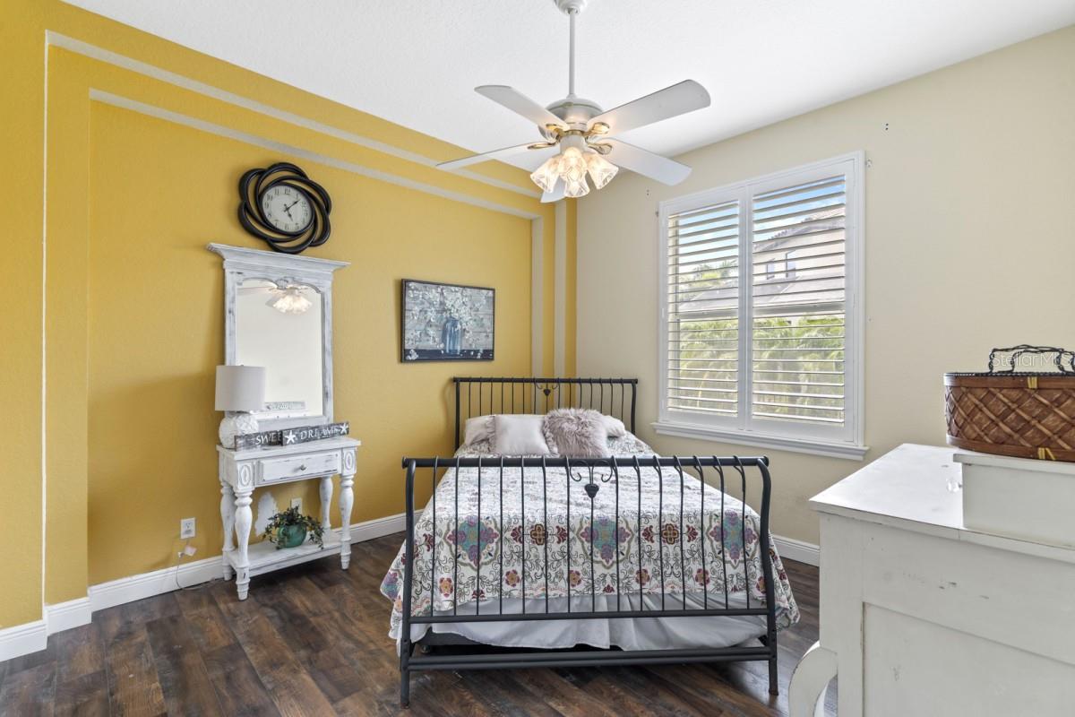 Listing photo id 30 for 6408 Rubia Circle