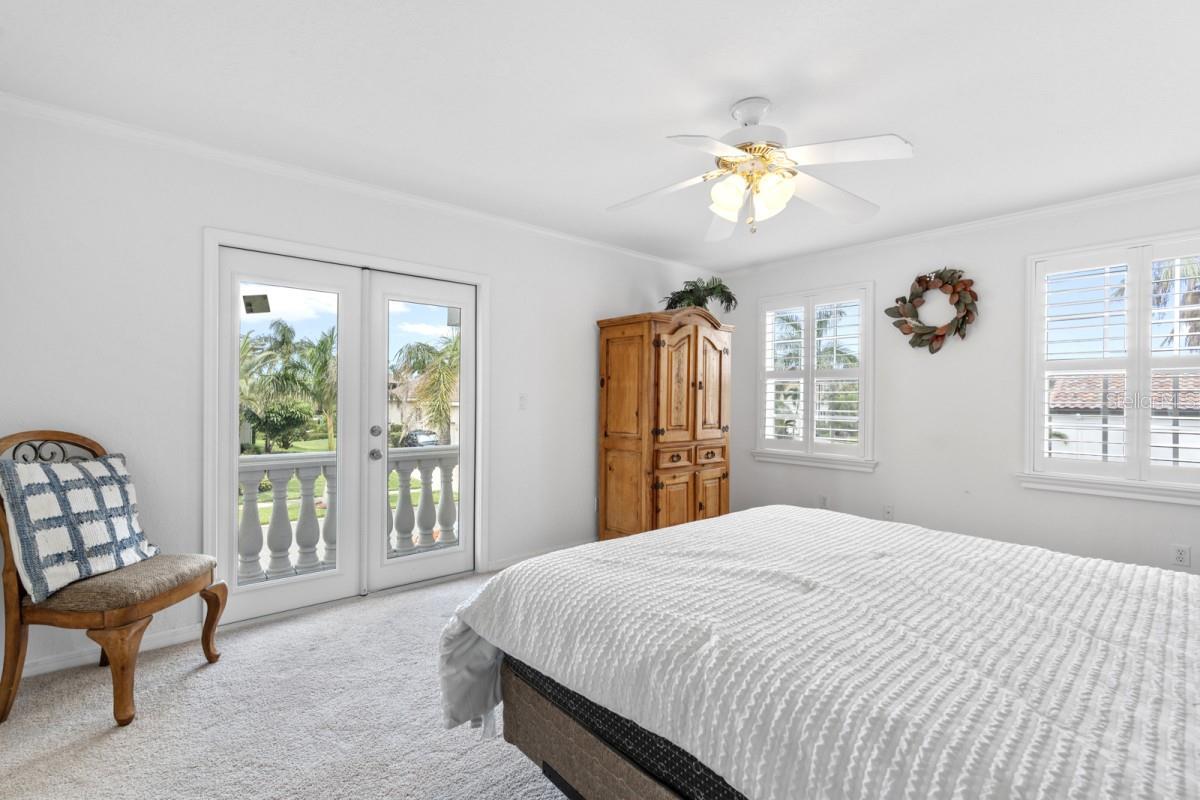 Listing photo id 42 for 6408 Rubia Circle