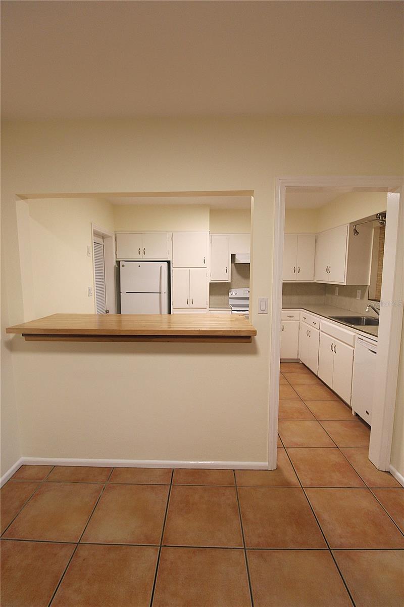 Image 2 of 18 For 2200 Rose Street