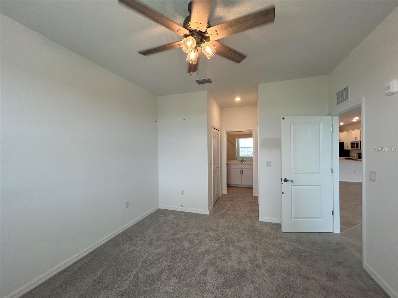 Image 17 of 72 For 12240 Wellen Golf Street 403