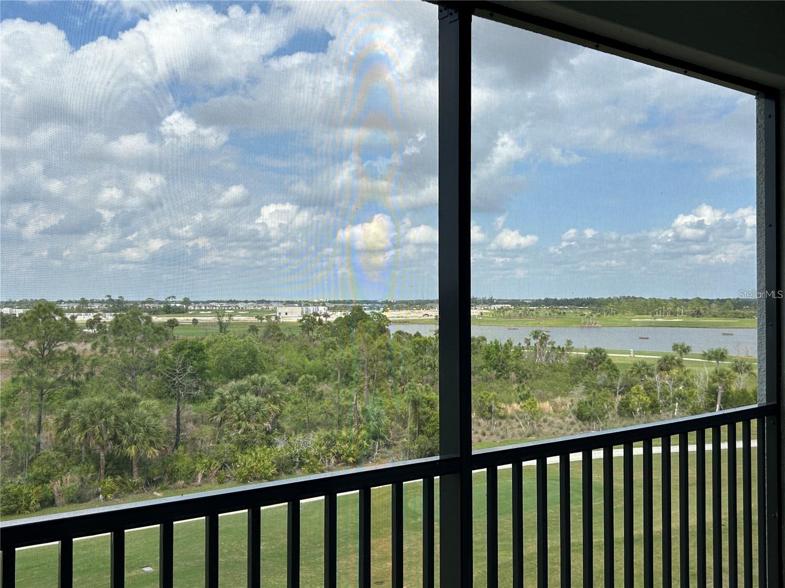 Image 26 of 72 For 12240 Wellen Golf Street 403