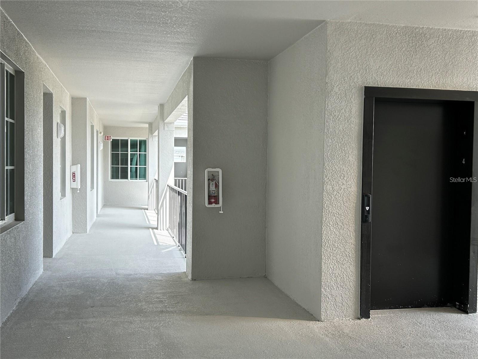 Image 3 of 72 For 12240 Wellen Golf Street 403