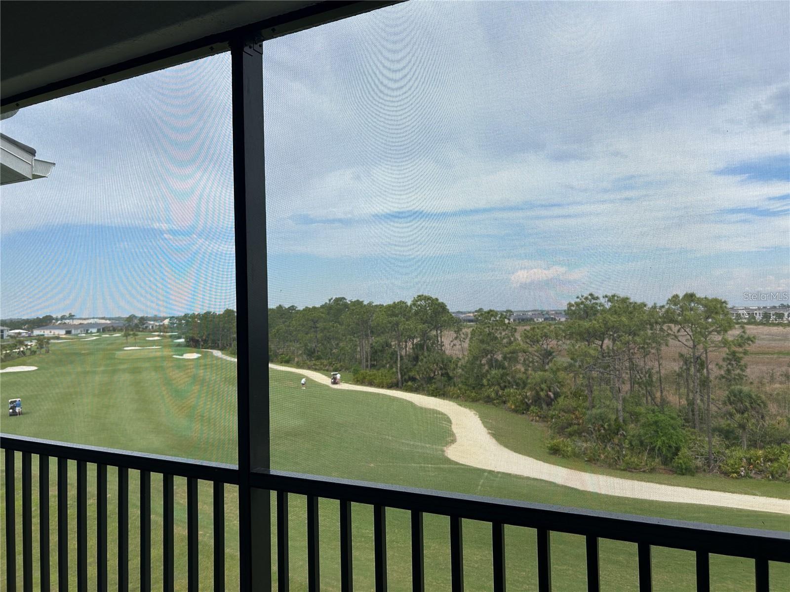 Image 38 of 72 For 12240 Wellen Golf Street 403