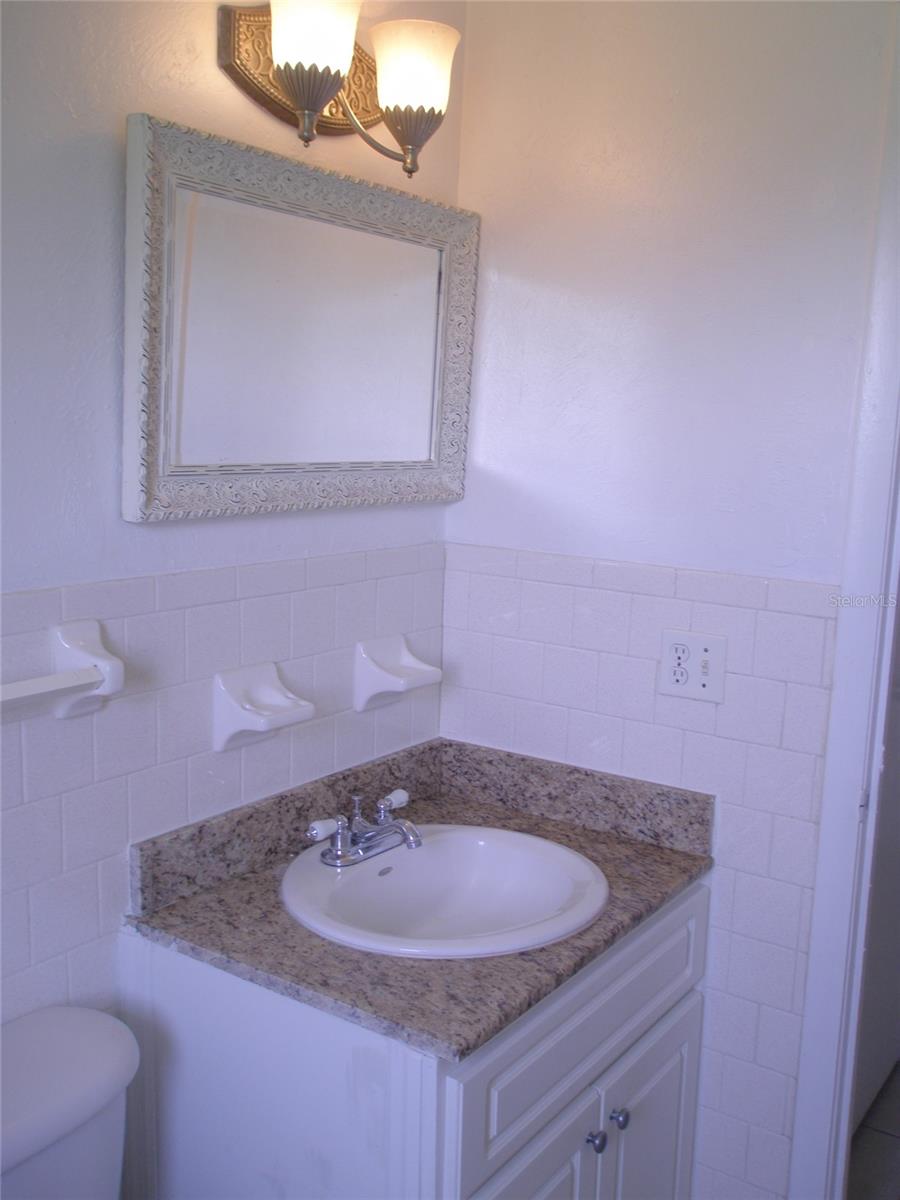 Image 11 of 13 For 5708 2nd Street