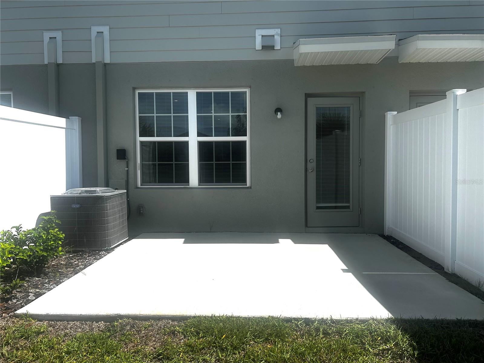 Image 23 of 27 For 14124 Crimson Avenue