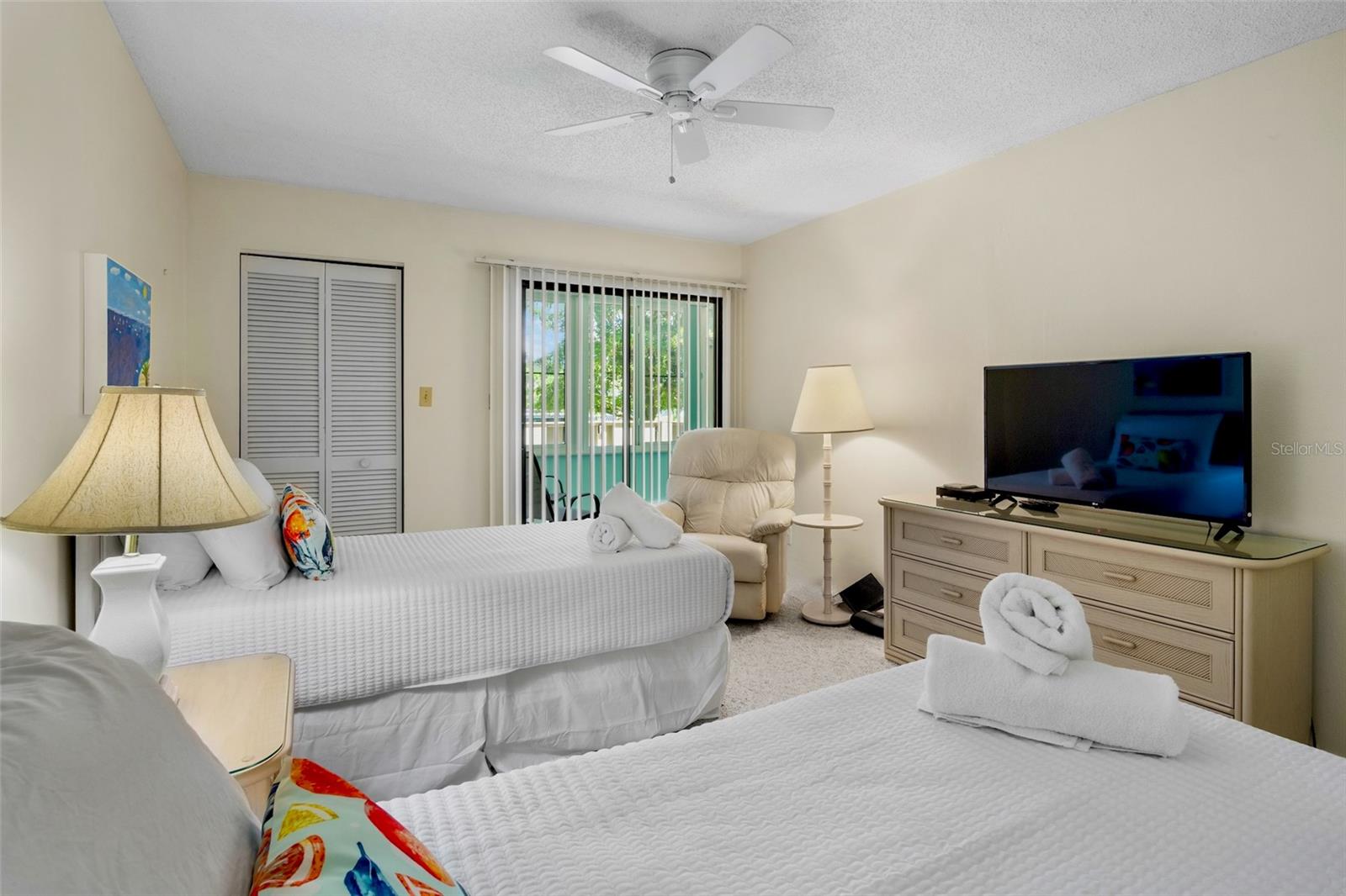 Image 33 of 41 For 6500 Flotilla Drive 212