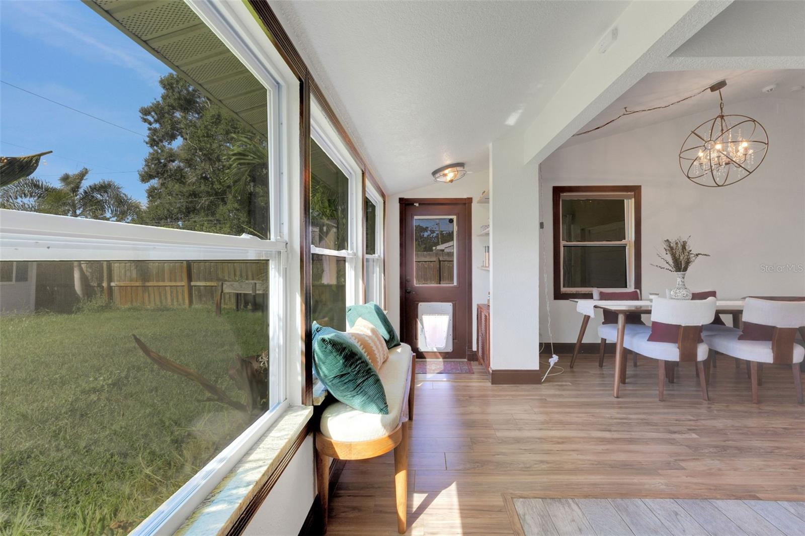 Image 21 of 49 For 5932 17th Avenue N