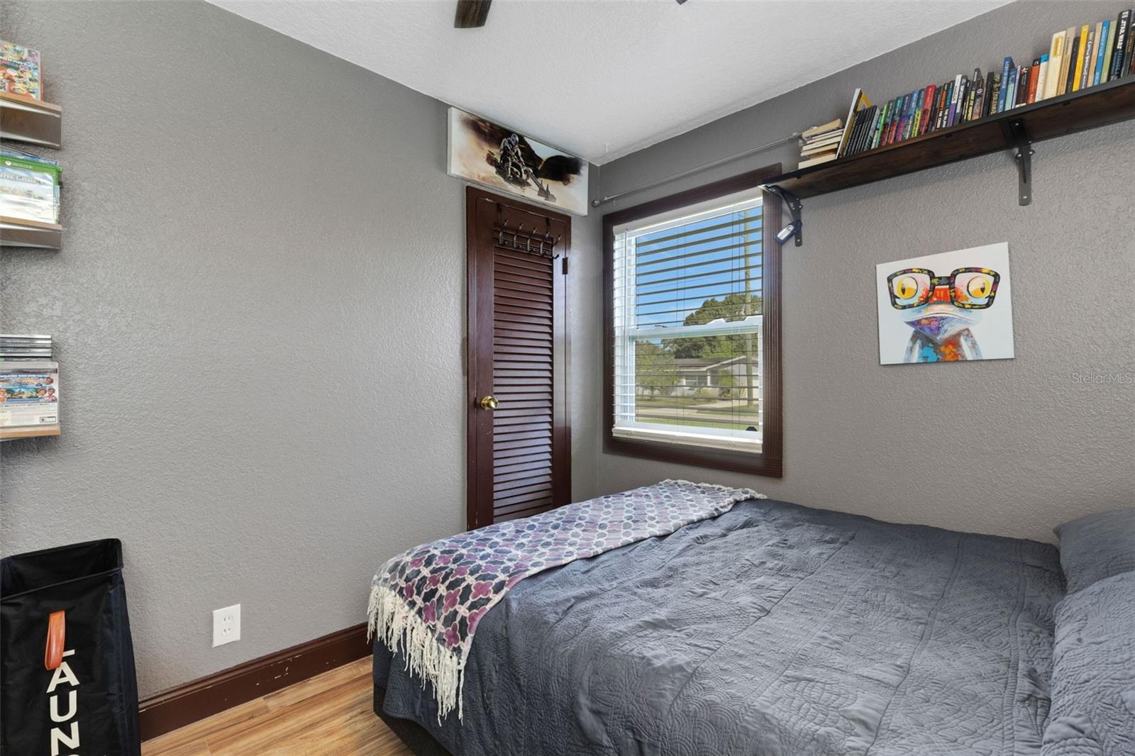 Image 37 of 49 For 5932 17th Avenue N