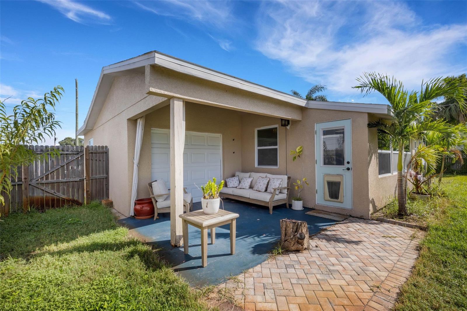 Image 38 of 49 For 5932 17th Avenue N