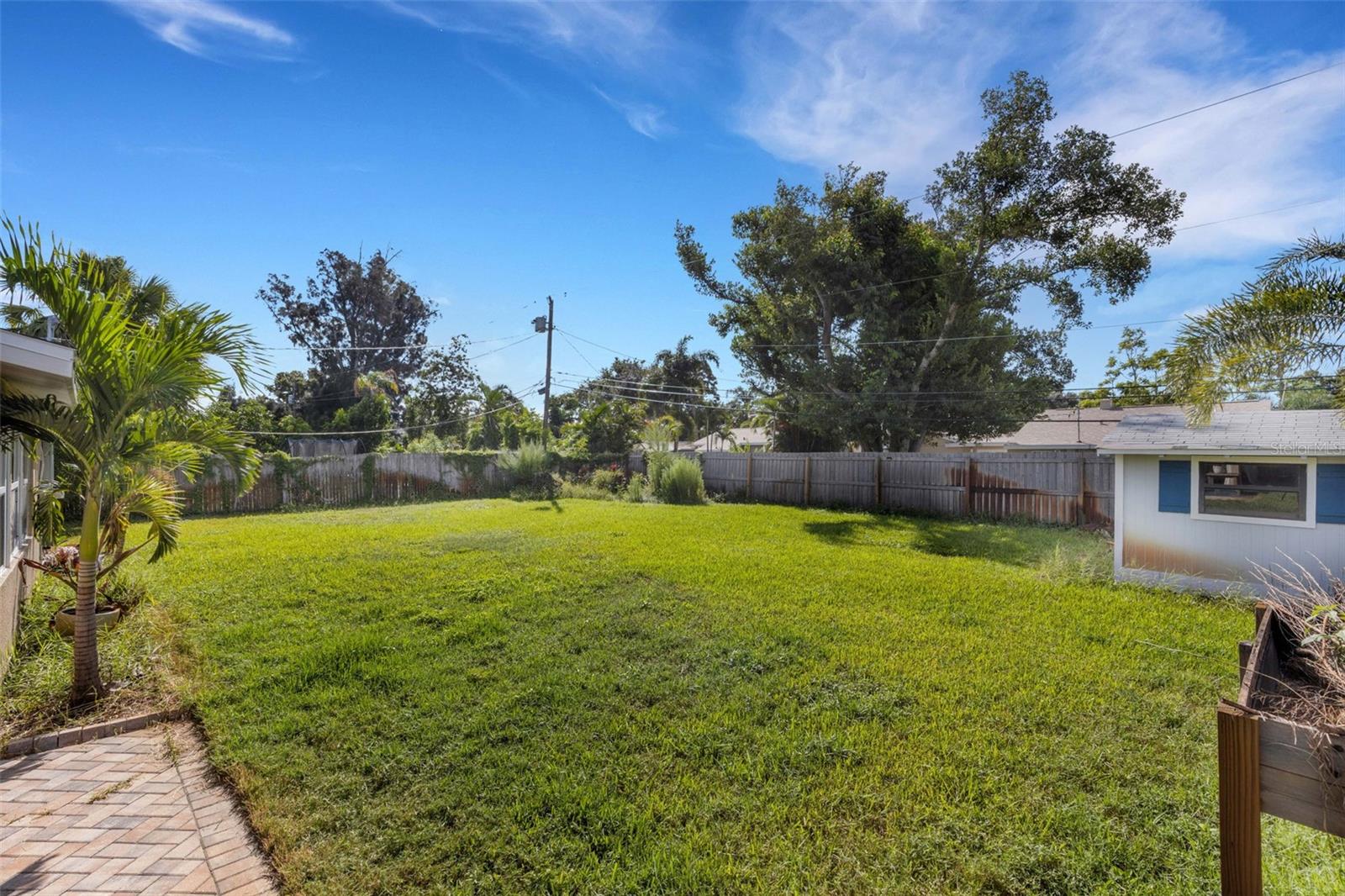 Image 39 of 49 For 5932 17th Avenue N