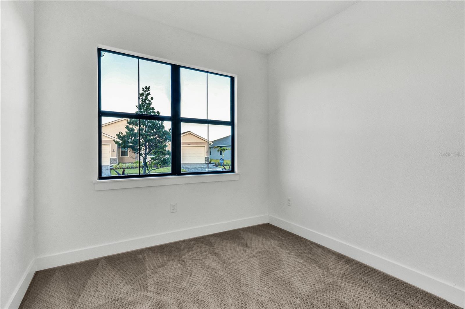 Image 17 of 20 For 18875 Dayspring Place